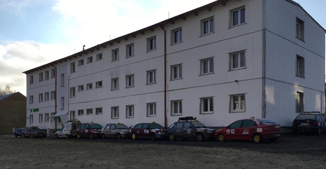Ubytovani U Ropaku Horní Slavkov Zewnętrze zdjęcie